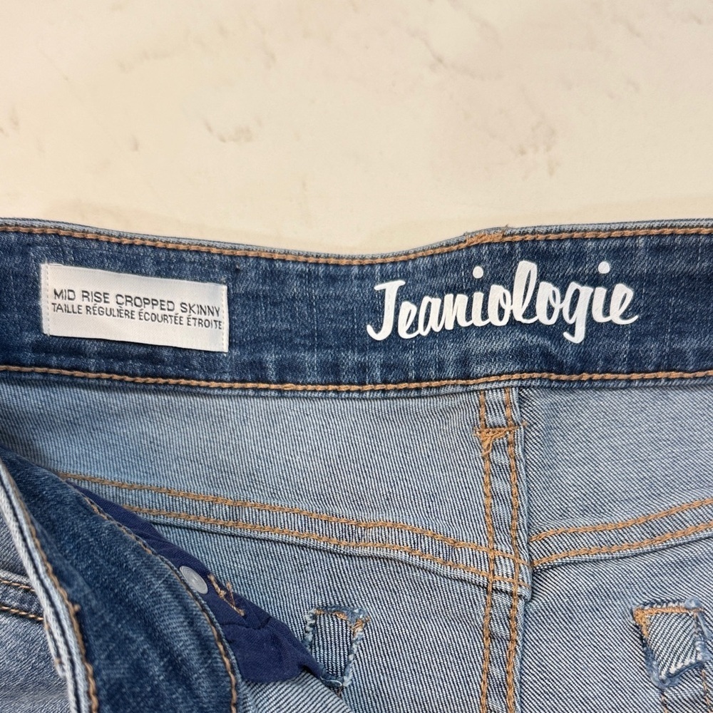 Sundays Women's Blue Cropped Jeans - Picture 2 of 6